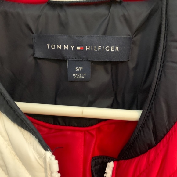Tommy Hilfigure Jacket - Picture 2 of 2